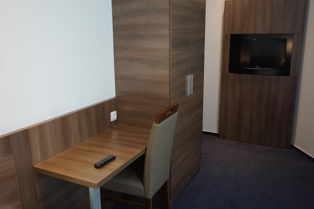 Itm Hotel Oase Hamburg Room photo